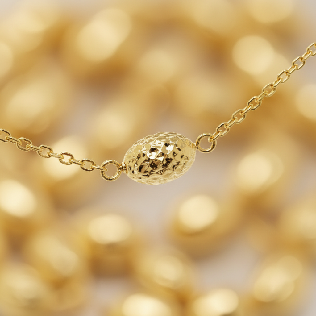 Halskette 585 Gelbgold Rundanker diamantiert – Splendido – model with jewelry