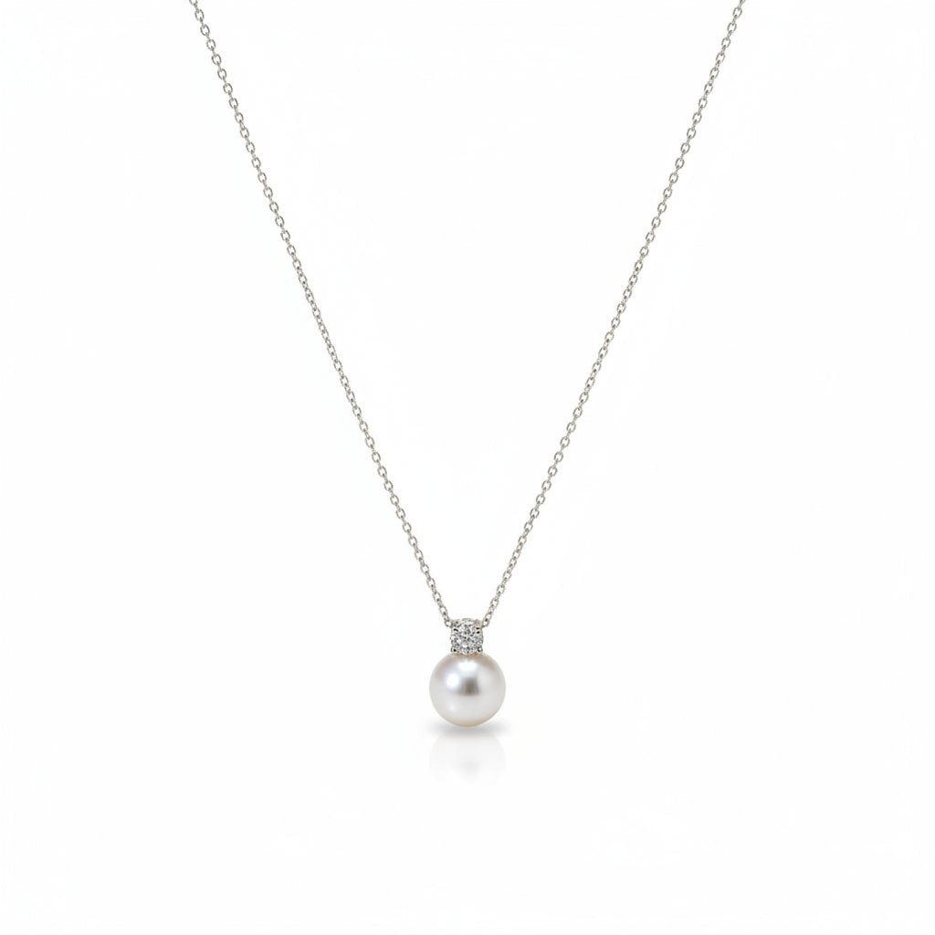 Halskette 585 Gold Süßwasserperle Zirkonia – Splendido – worn at the neck