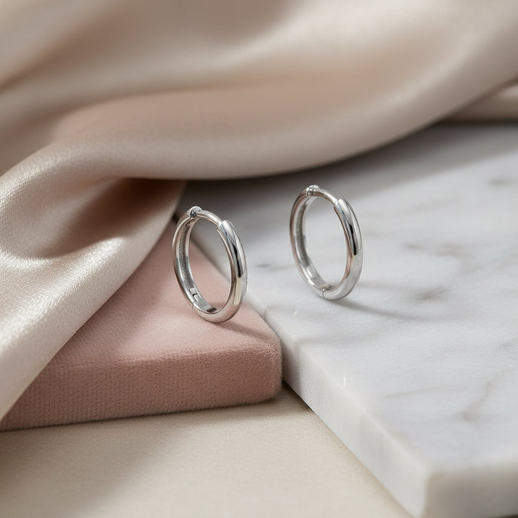 Creolen 585 Gold massiv klassisch – Splendido – porté à l'oreille