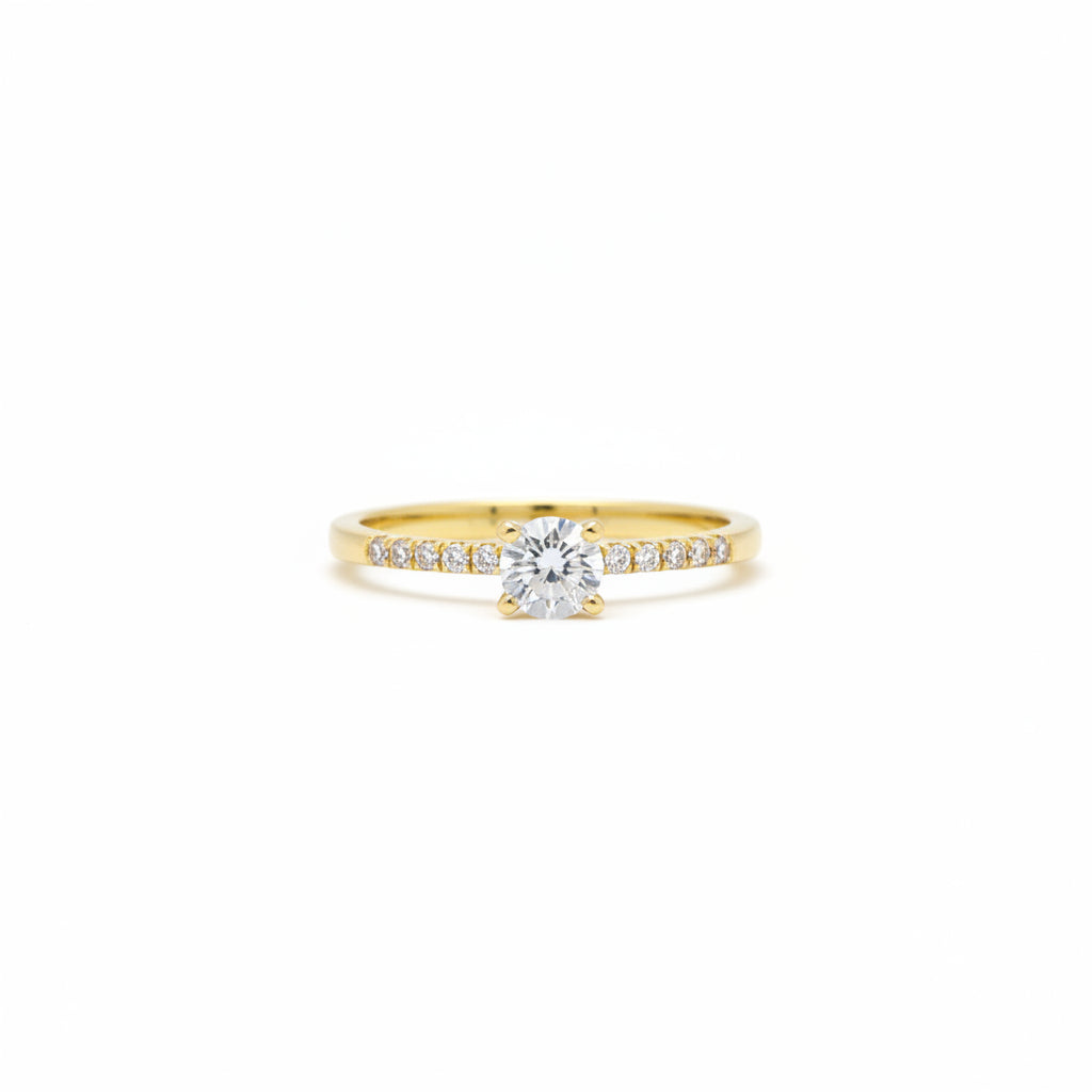 Ring 585 Gelbgold Zirkonia Solitär mit Akzentsteinen – Splendido – product photo