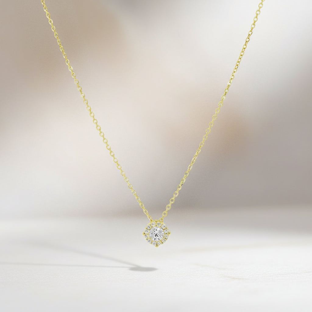 Kette mit rundem Zirkonia-Anhänger aus 14 Karat Gelbgold