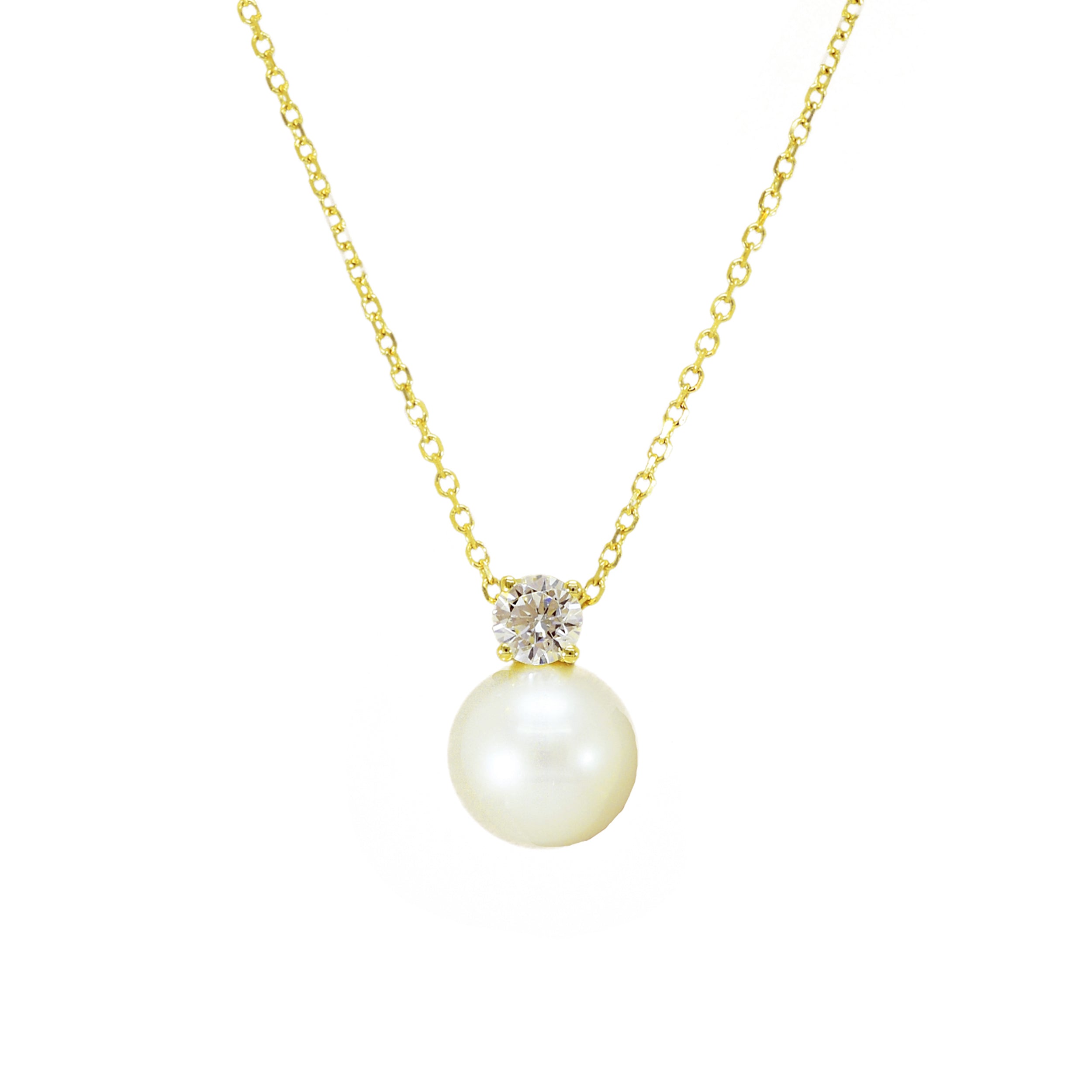 Nahaufnahme des Perlenanhängers mit Zirkonia in 14 Karat Gold