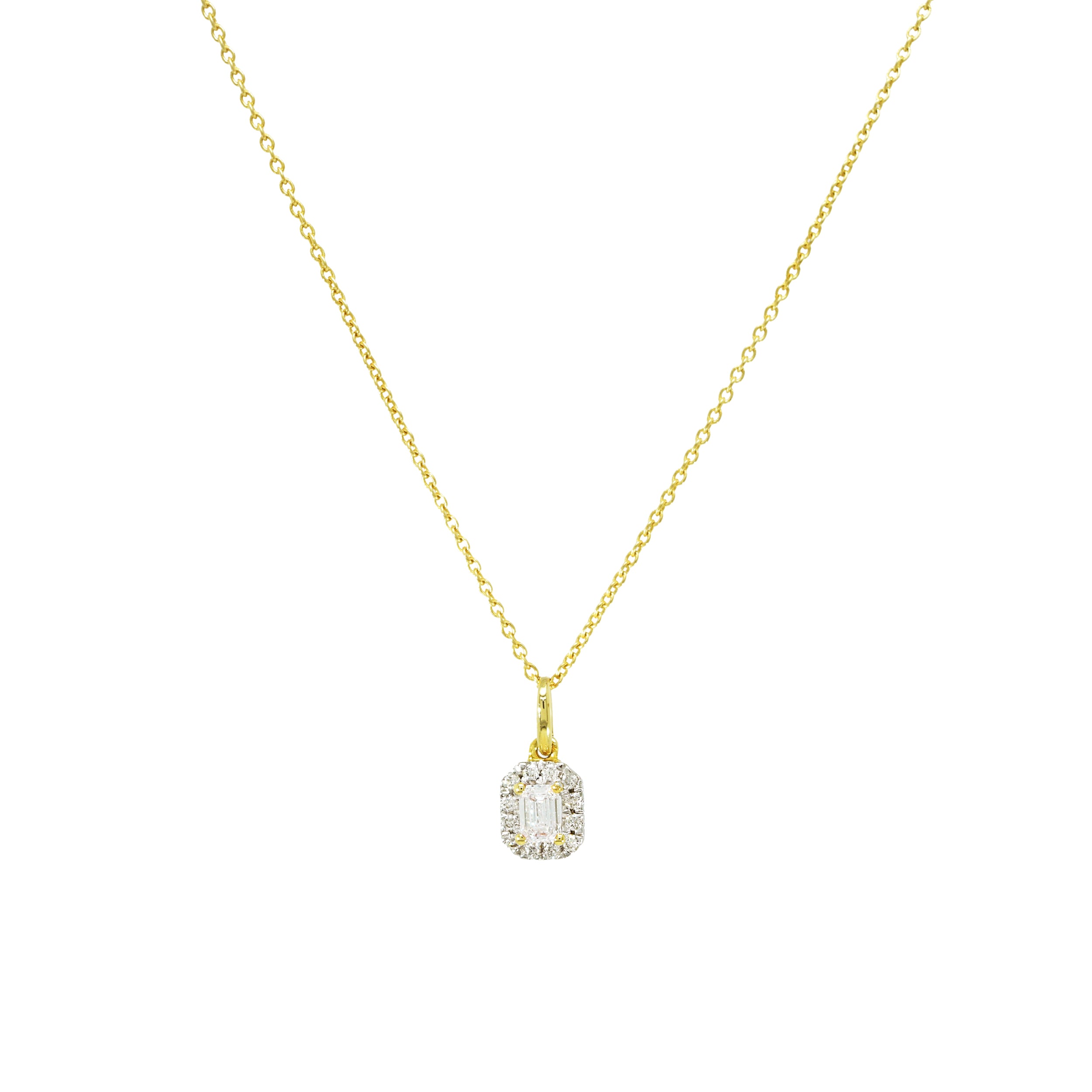 Kette aus Gelbgold mit achteckigem Mittel-Brillanten (0,15 ct) im Emerald-Cut, umgeben von einem Brillant-Halo (gesamt 0,21 ct), frontal dargestellt.