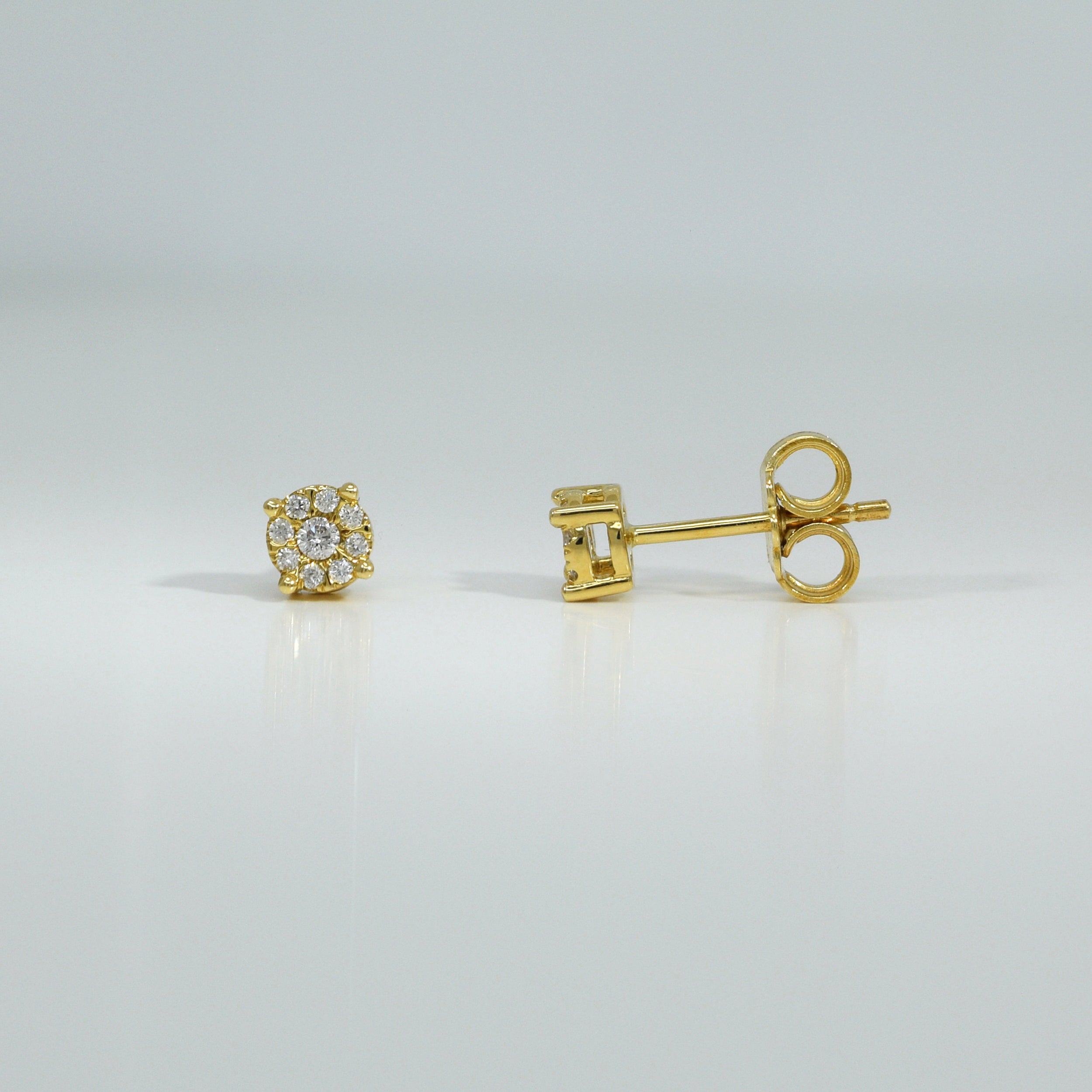 Ohrstecker aus Gelbgold mit runder Brillantkomposition