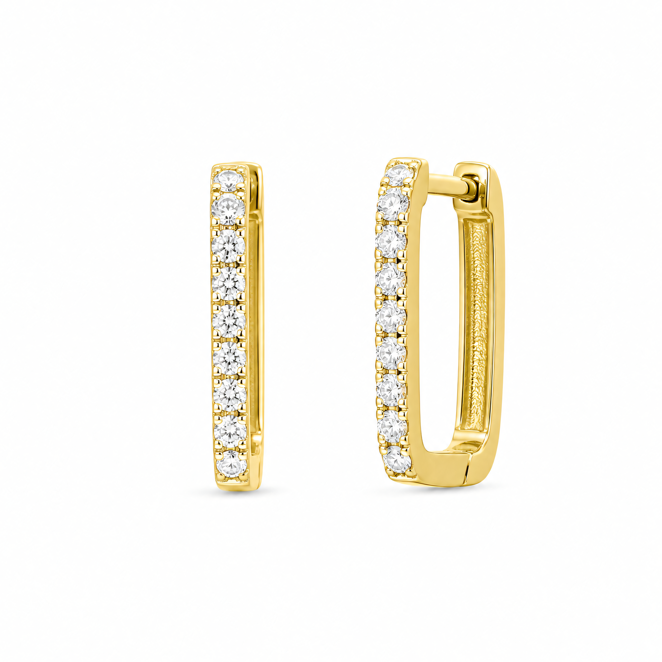 Primer plano – Aros de plata 925 con circonitas cúbicas, rectangulares