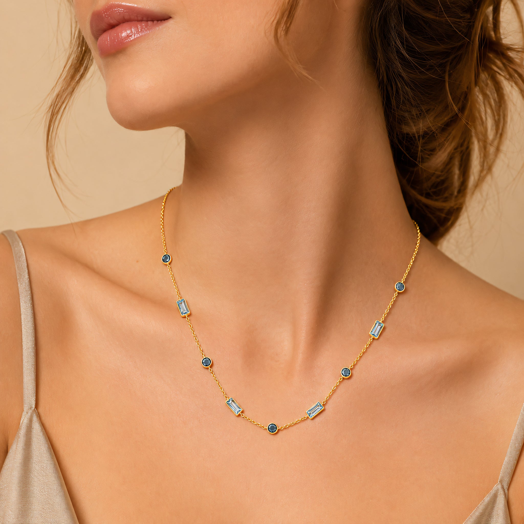Halskette 585 Gelbgold Topas London Blue Station | Splendido Schmuck