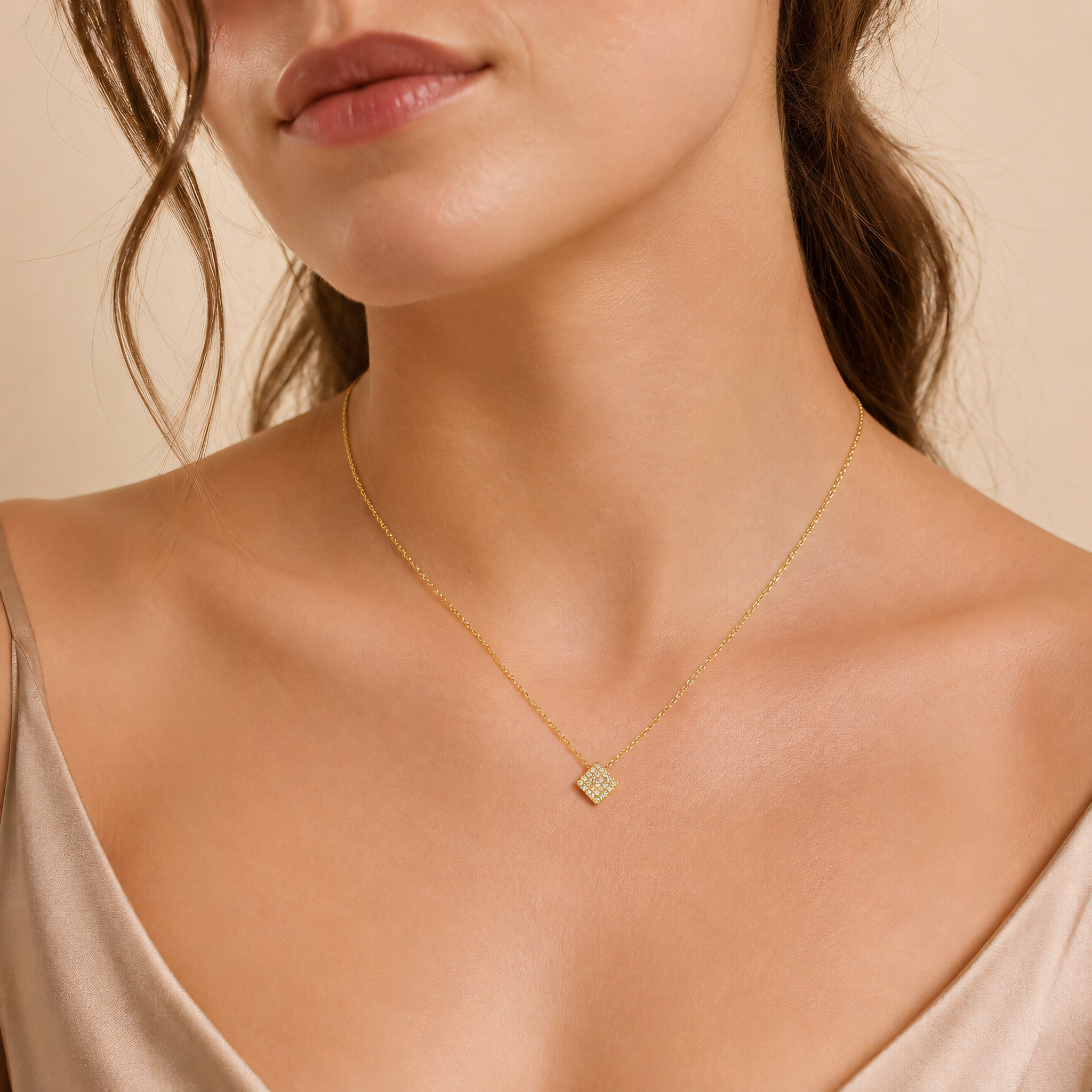 Halskette 585 Gelbgold Zirkonia Pavé Quadratanhänger | Splendido Schmuck