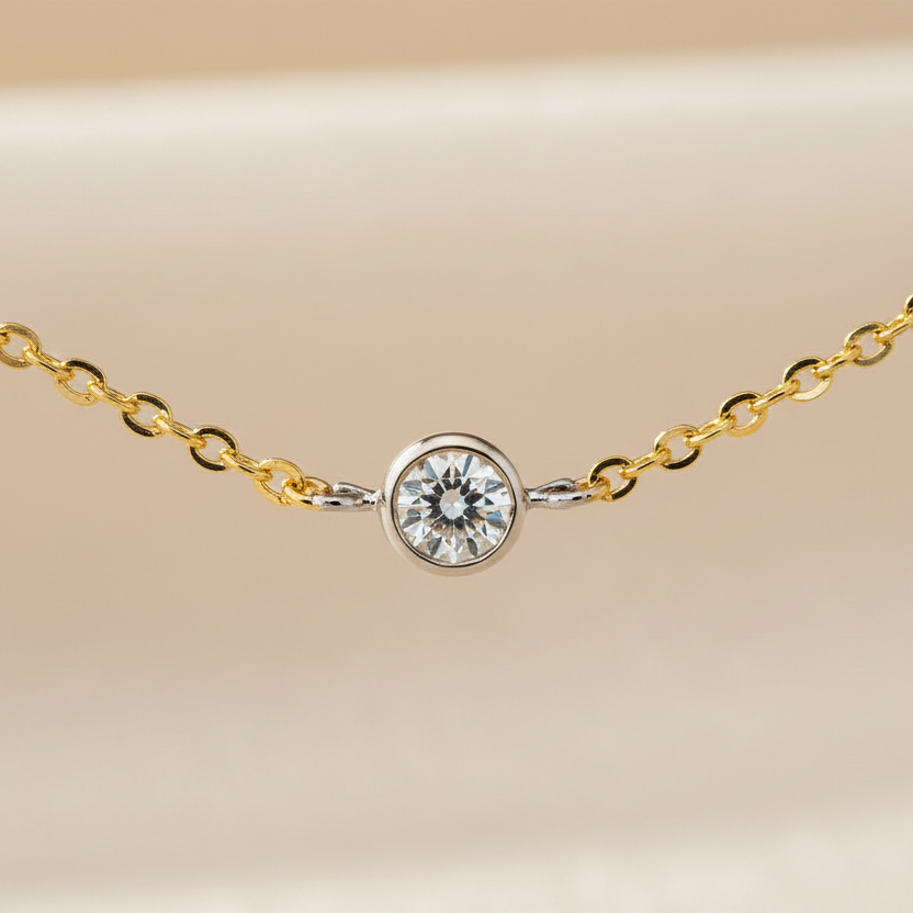 Halskette 585 Gold Zirkonia Runde Fassungen – Splendido – noszony na szyi