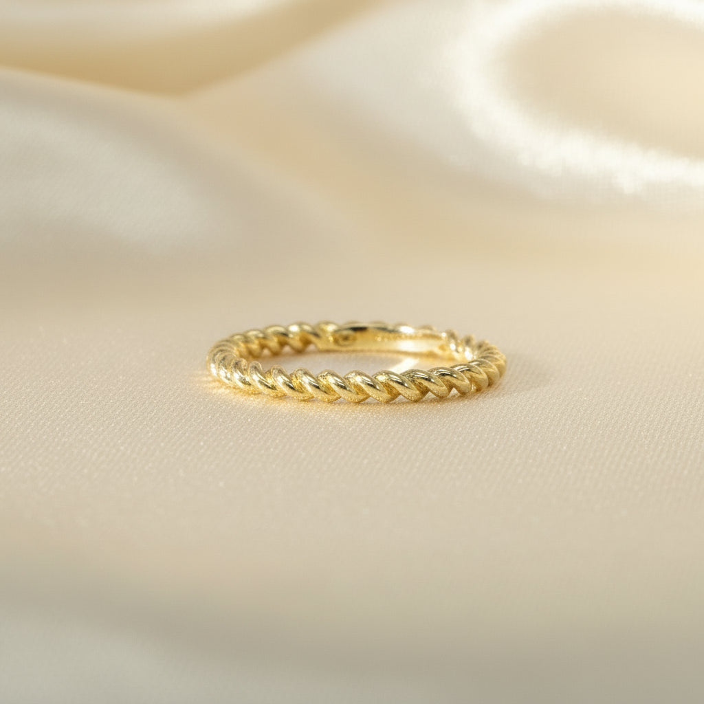 14Kt Goldring Bandring Kordel-Look Mit Gleichmäßig Gedrehter Form Und Lebendige Lichtreflexion