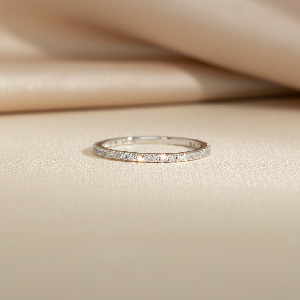 14 Karat Goldring Mit Durchgehende Zirkonia Reihe Und Schmalem Eleganten Profil Vielseitig