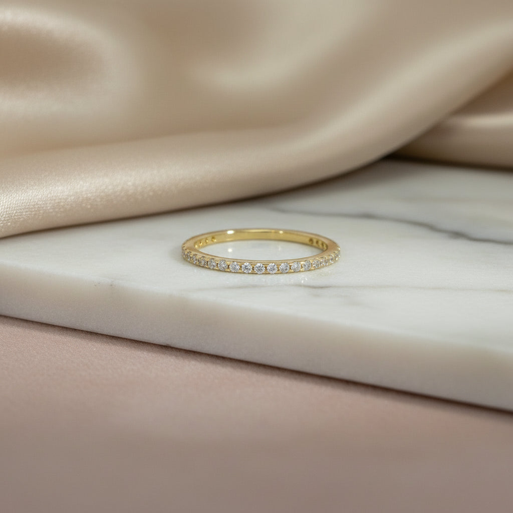 Goldring 14Kt. mit Zirkonia Goldring-14Kt-mit-Zirkonia-GGringRZ5zir-0082-WGringRZ5zir-0081-RGringKZ5zir-0314-GGringRZ5zir-0082-WGringRZ5zir-0081-51557122244939