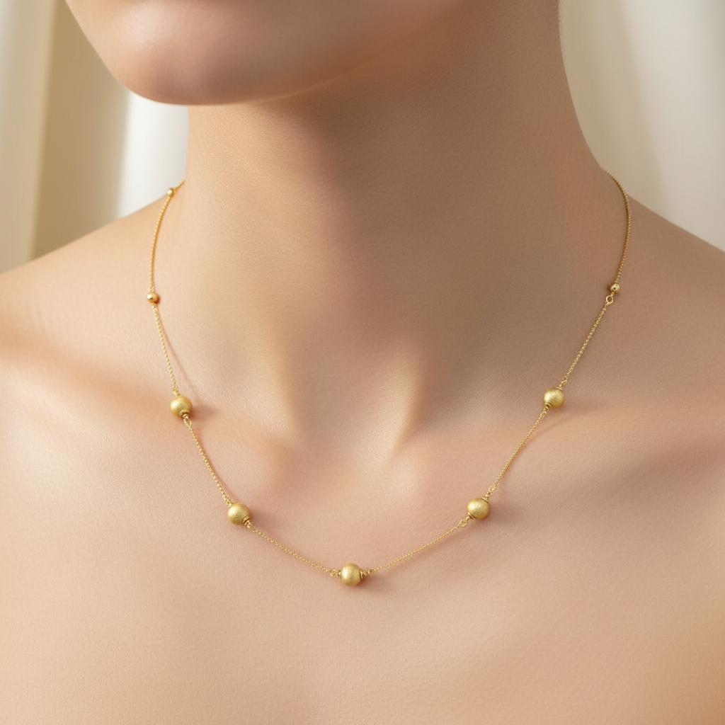 Close-up – 925 Silver Ball-Chain Necklace, Matte Polished