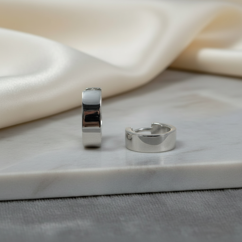 925 Sterling Silber Creolen Hochglanzpoliert Breiter Leicht Gewölbter Vorderteil Mit Klappverschluss