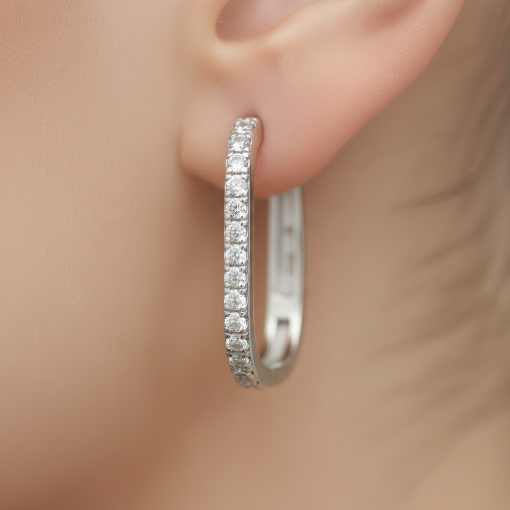 Creolen 925 Silber Rhodiniert Zirkonia Frontkante – Splendido – modelo con joya