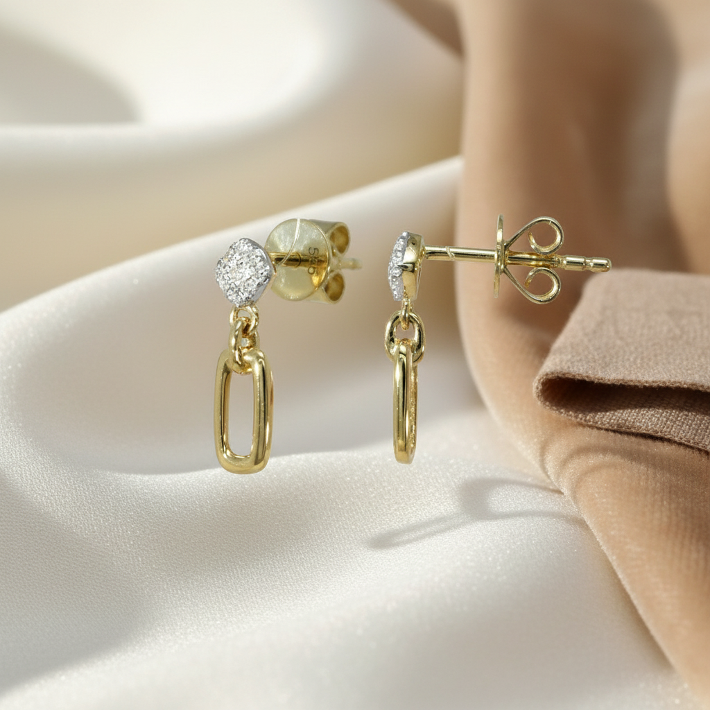 14K gold earrings with diamond