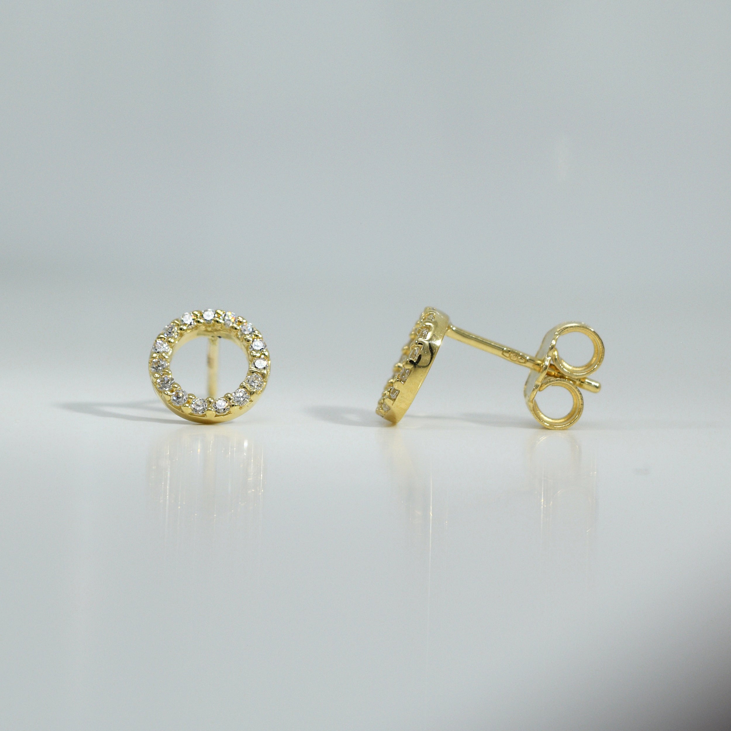 Goldohrringe in Kreisform mit Zirkonia, Gelbgold