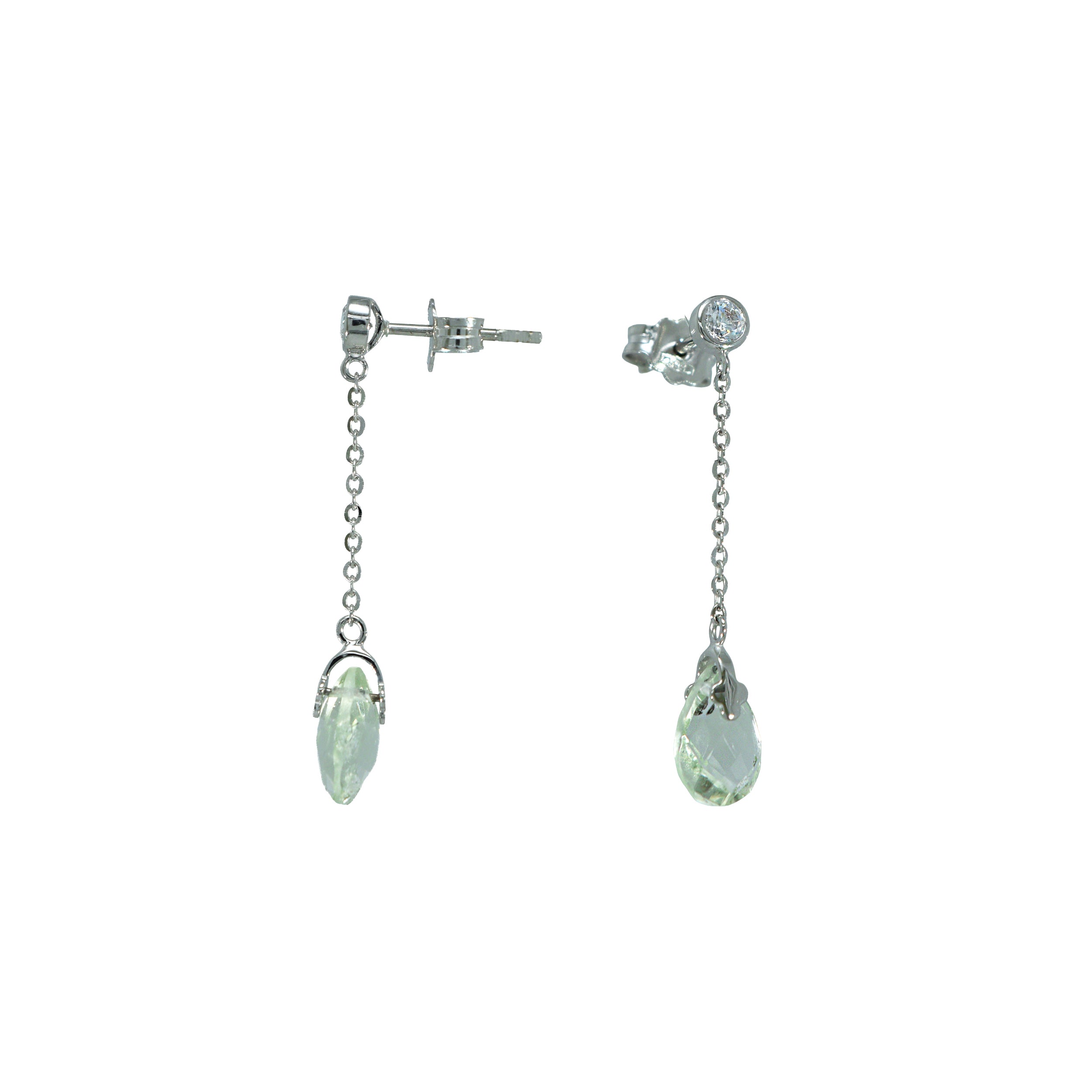 Einzelner Ohrstecker aus Weißgold im Detail – oben Zirkonia, unten beweglicher, facettierter grüner Amethyst als Tropfen.