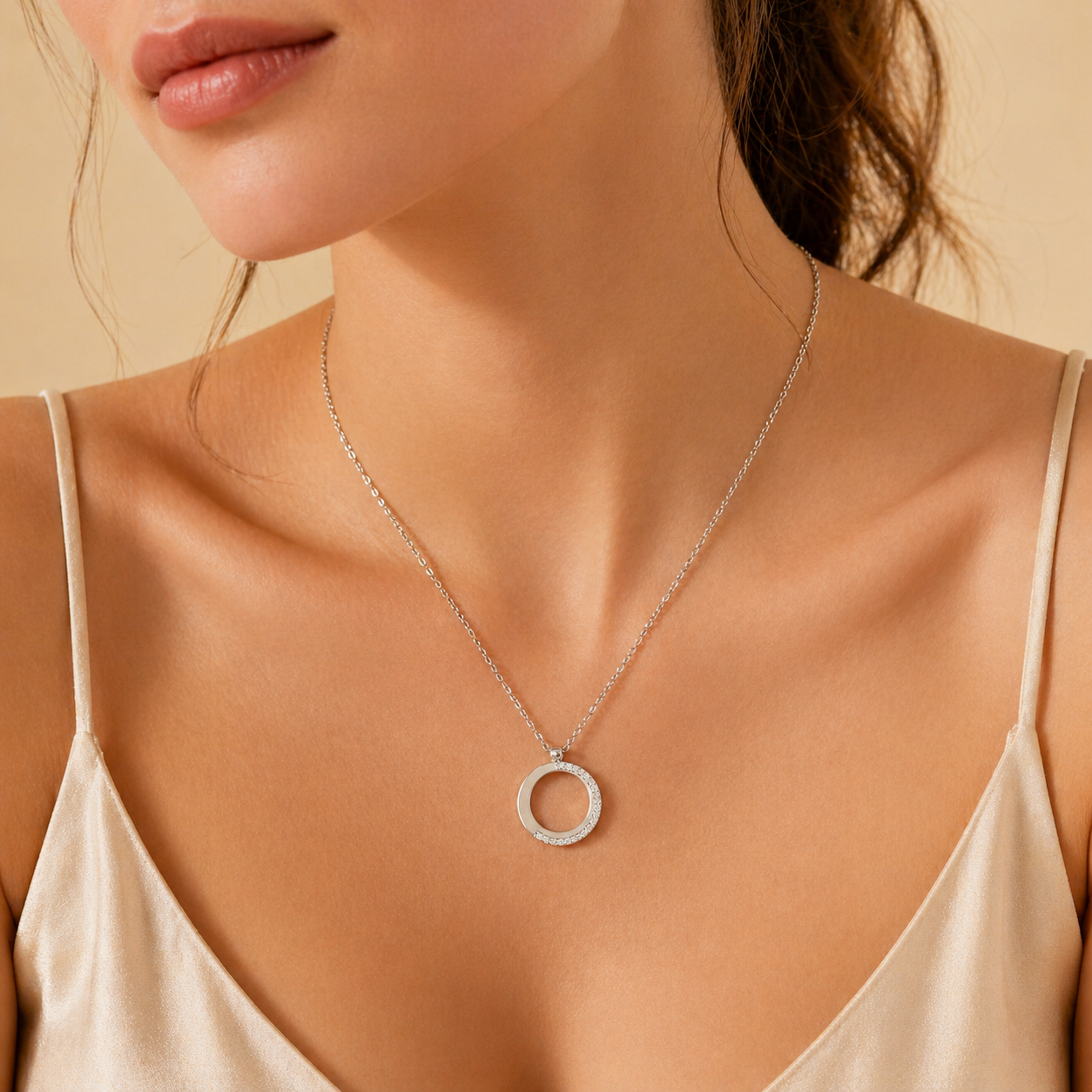 Halskette 585 Gold Brillanten 0,12 ct Kreisanhänger | Splendido Schmuck