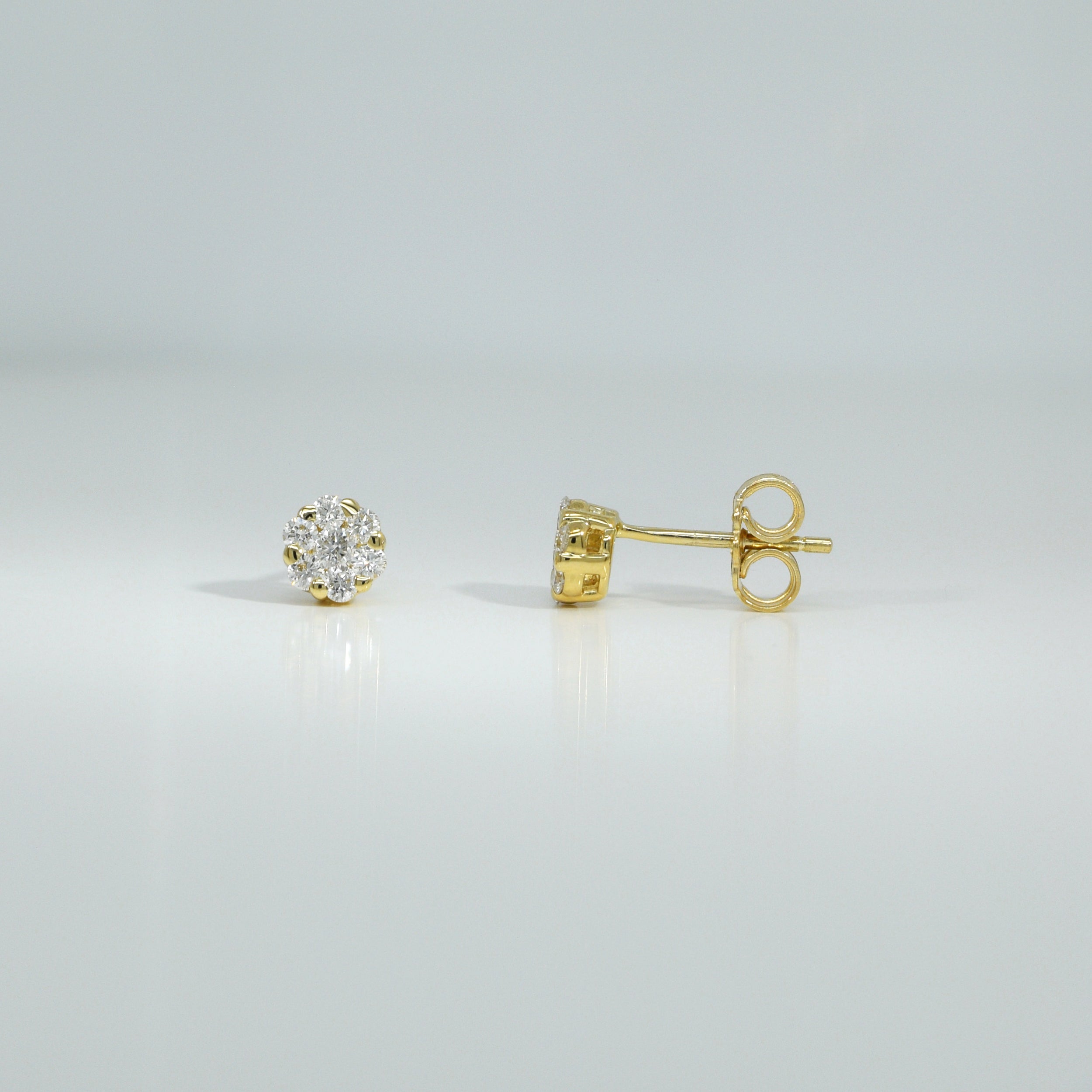 Ohrstecker aus Gelbgold mit rundem Brillanten