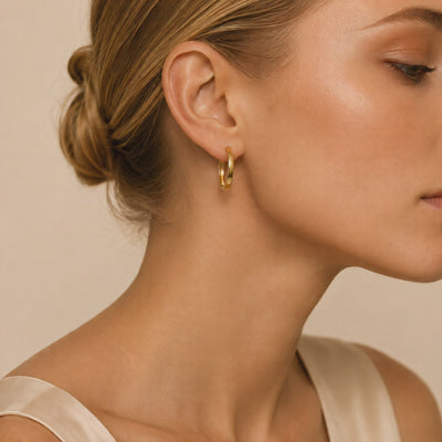 Ohrringe 585 Gelbgold Creolen oval massiv – Splendido – Produktvideo