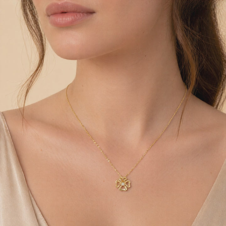 Collier 585 Gelbgold Blüten-Anhänger mit Zirkonia – Splendido – Produktvideo